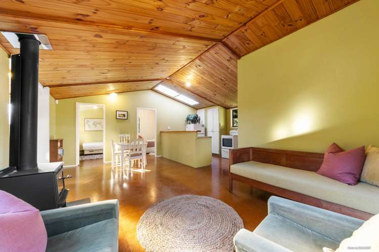 236 Bethells Road Bethells Beach_11