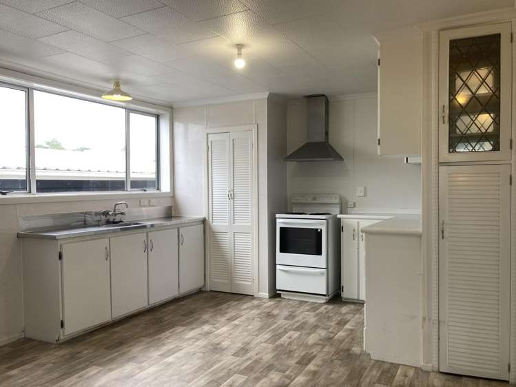 5 High Street West Waitara_4