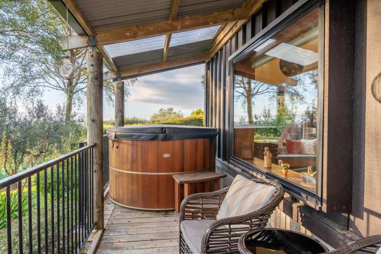 147 Settlement Road Te Horo_16