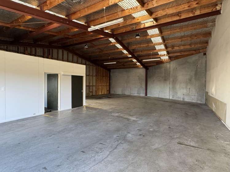 410 Queen Street West Hastings Central_2