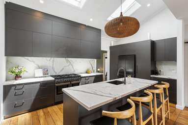 79 First View Avenue_3