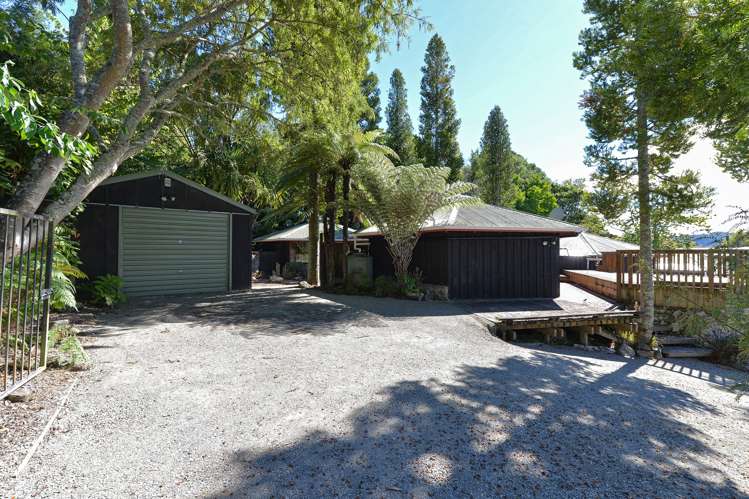 283 Spencer Road Lake Tarawera_18