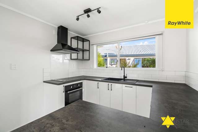 2/52 Edmonton Road, Henderson_2