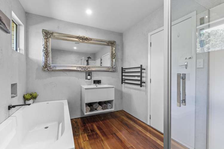 255 Kaihihi Road Okato_19