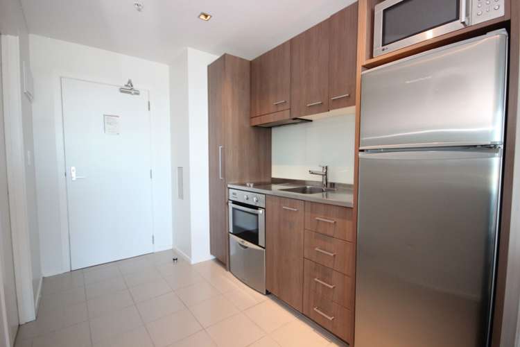 1103/85 Beach Road Auckland Central_12