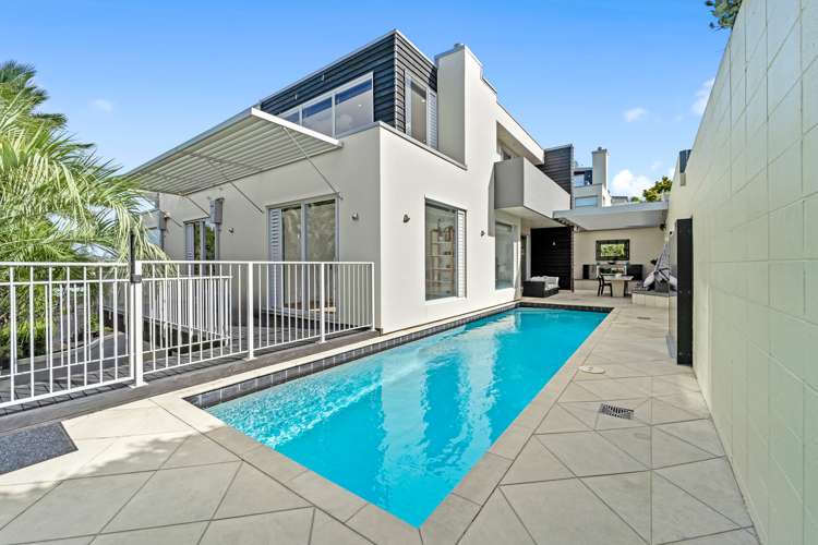 33a Churchill Road Murrays Bay_5