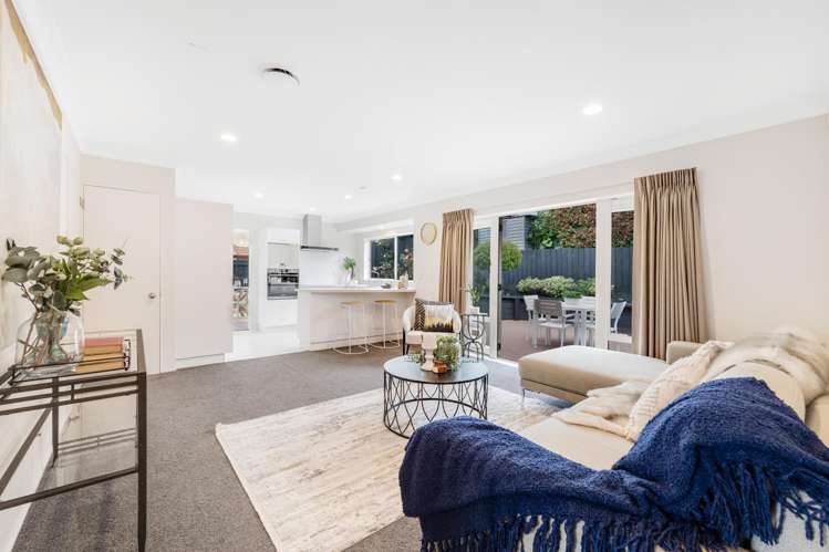 9 Kentia Way Somerville_12