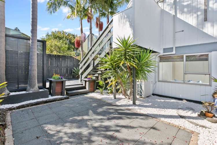 4/8 Springleigh Avenue Mount Albert_12