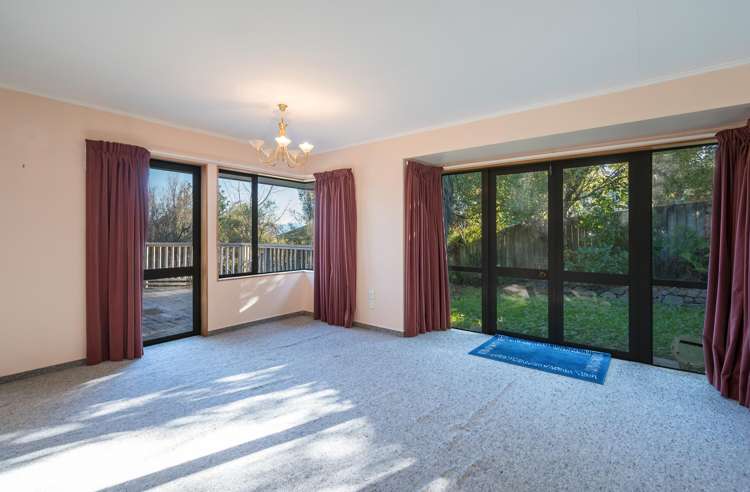 70 Olympus Way Richmond_11