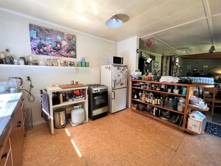 119 Main Road Blackball_18