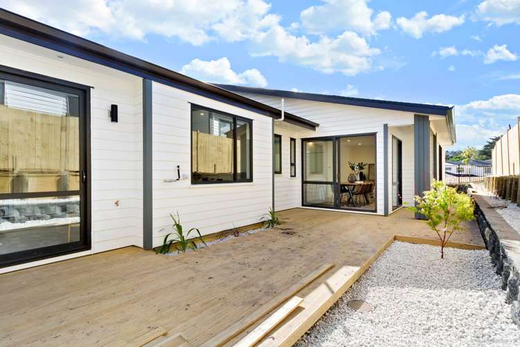 16 Mamuku Drive Massey_11