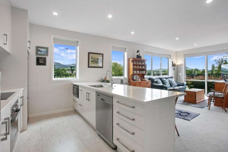 19 Patricia Place 11545_4