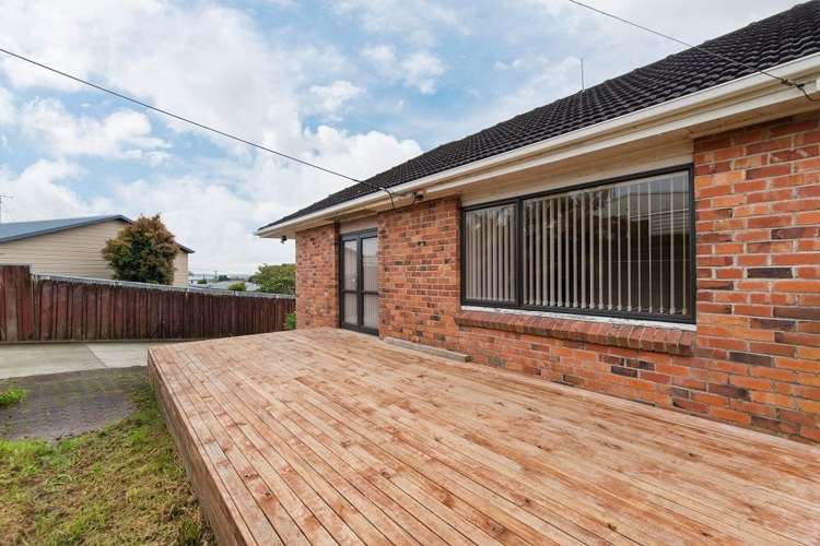 70a Glengarry Road Glen Eden_13