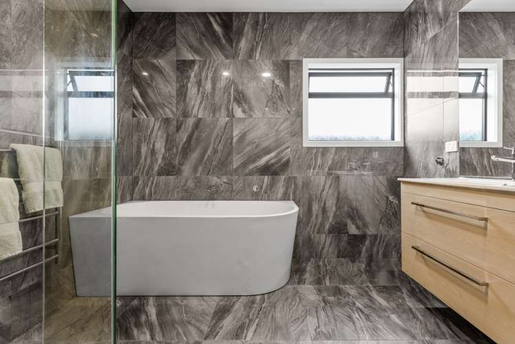 65 Hunter Drive Awatoto_16