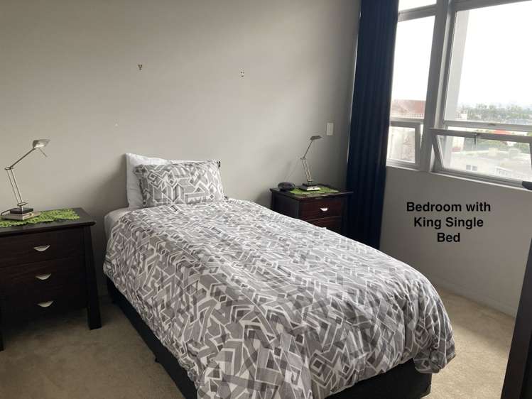 1a/3 Shakespeare Road Napier South_6