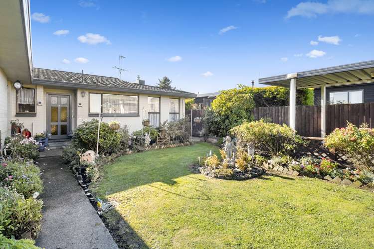 11 Blackhead Road Concord_21