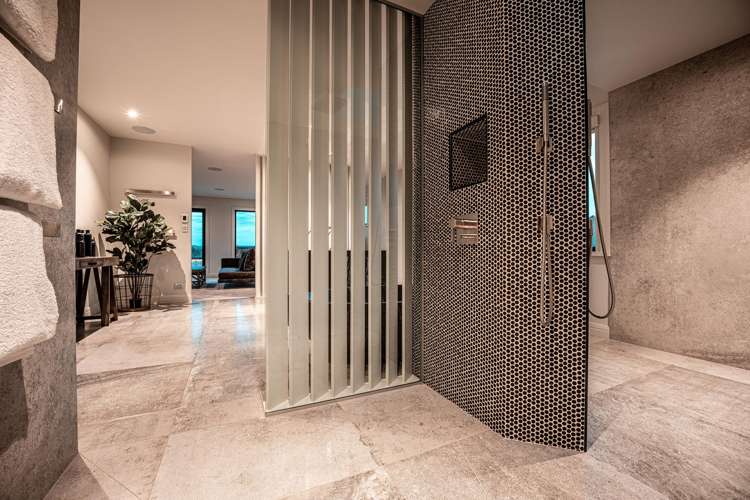 14 Myra Evelyn Grove Dairy Flat_10