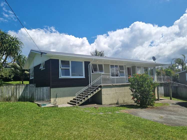 33 Deerness Crescent Algies Bay_2