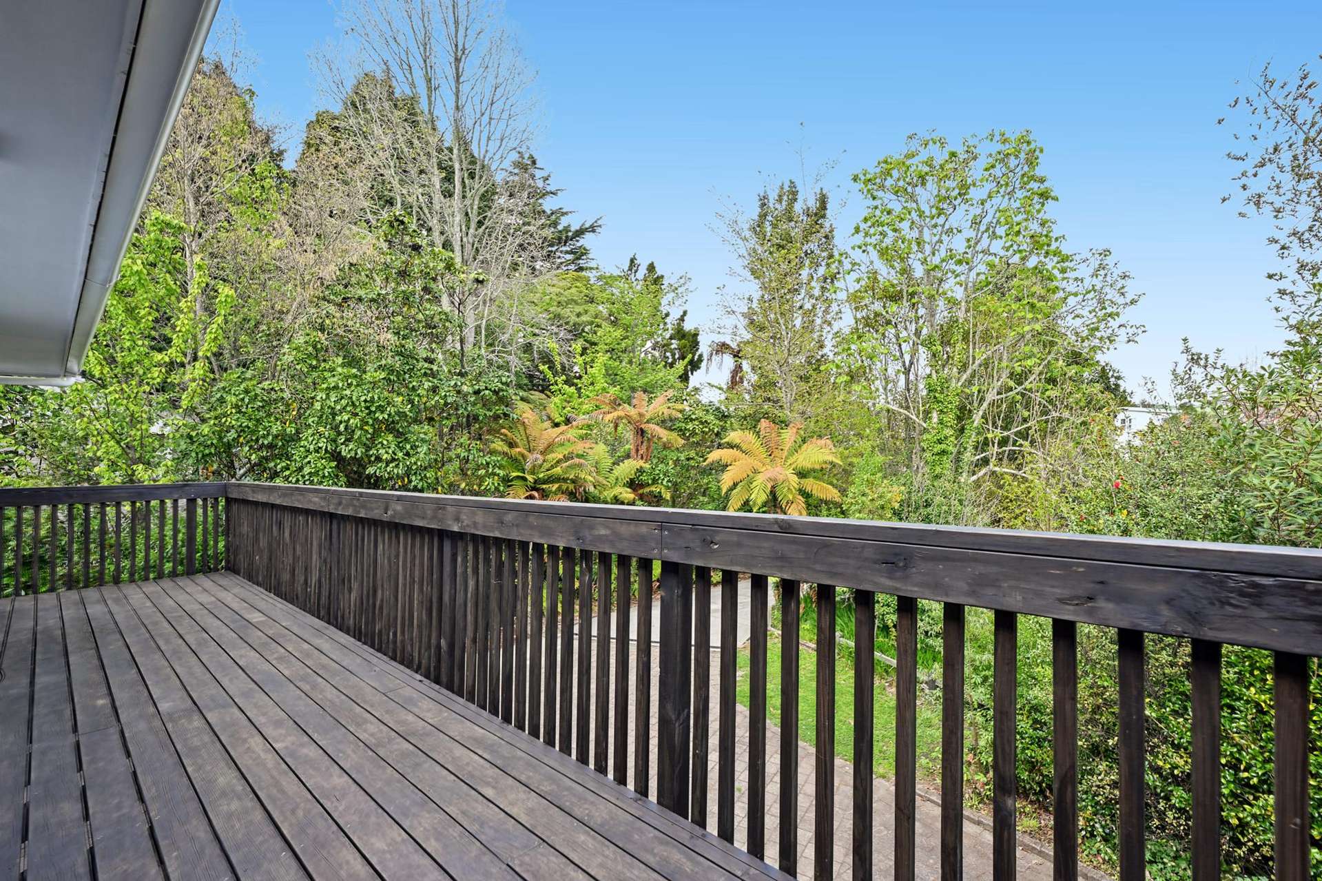 8B Wharepaina Crescent Springfield_0