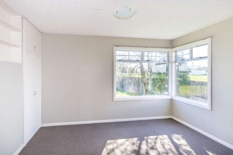 324 Brookside Road Burnham_13