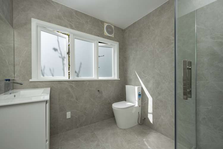 64 Gilletta Road Mount Roskill_16