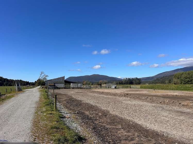 650 Lake Brunner Road Moana_11
