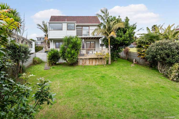 30 Shanaway Rise Hillcrest_17