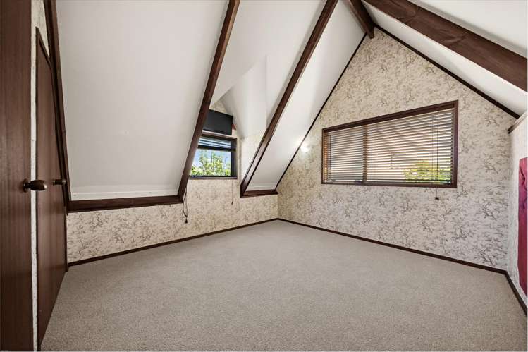16 Eames Crescent Te Mata_10