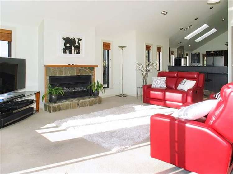 16 Kahurangi Heights Aotea_9