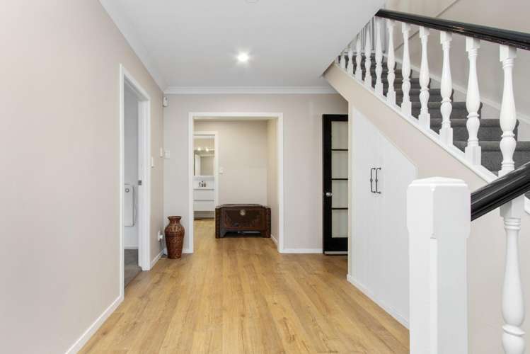 1046 River Road 10469_15