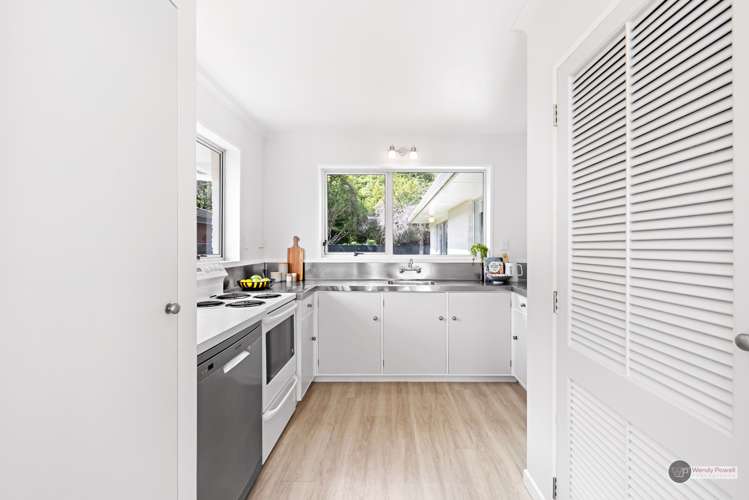 101a Wyndrum Avenue Waterloo_6