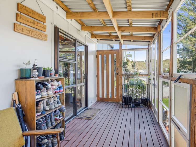 12 and 14 Poro Street Raurimu_19
