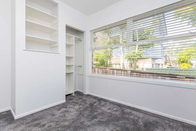 121 Great South Road 1677_3