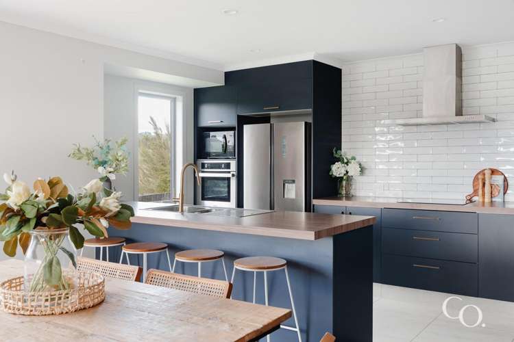 72 Adler Drive Ohauiti_2