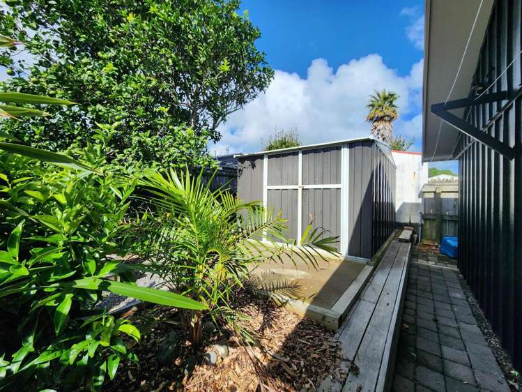 8 Hussey Street Oakura_25