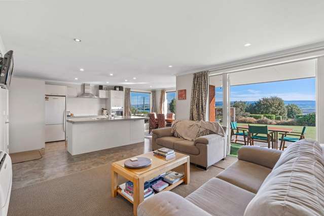 28 Titri Road Waihola_2