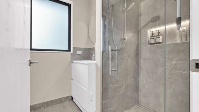 2/397 Sawyers Arms Road Harewood_2