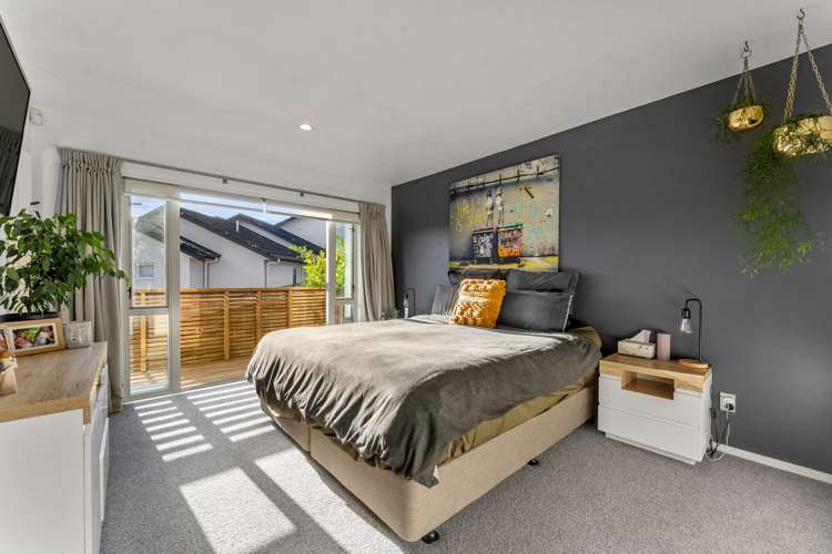 20 Admirals Court Drive Greenhithe_18