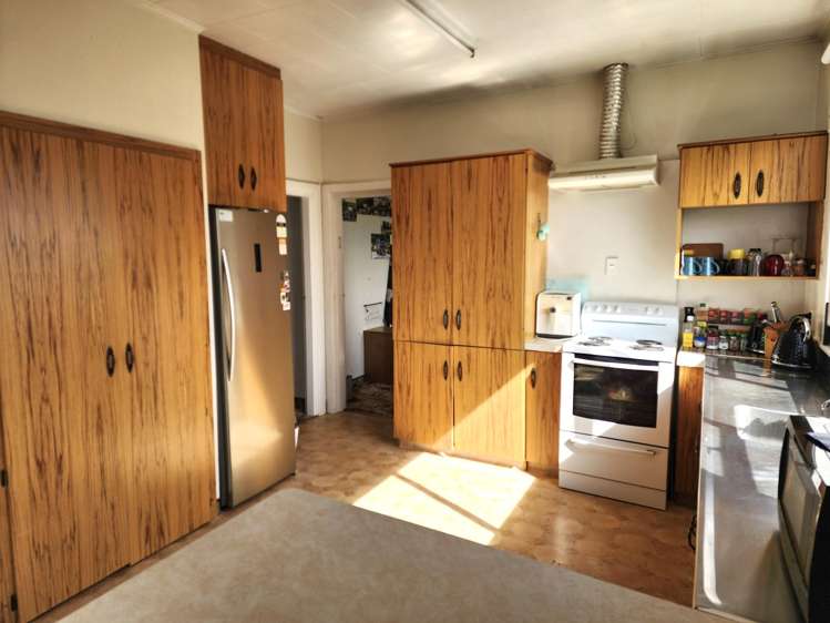 14 Marlborough Street Greymouth_4