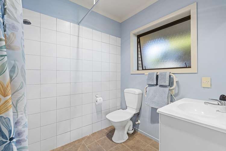 6 Ash Place Whalers Gate_18