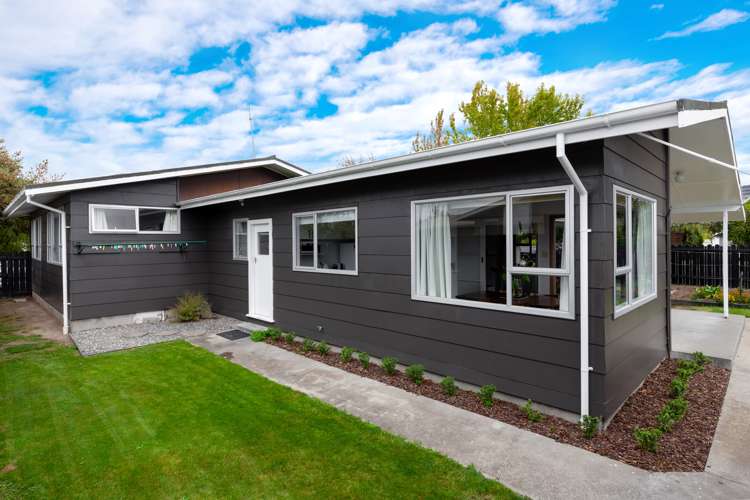 8 Lynley Crescent Blenheim Central_14