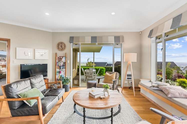 592 Redoubt Road Flat Bush_10