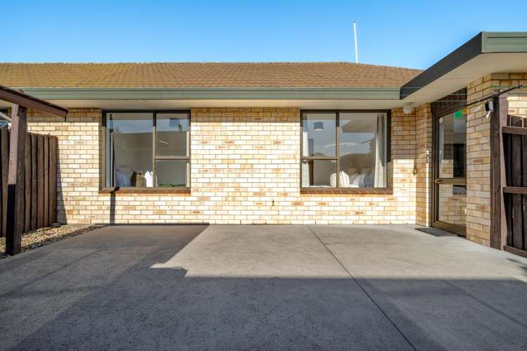 1/1 Iona Place Sockburn_13