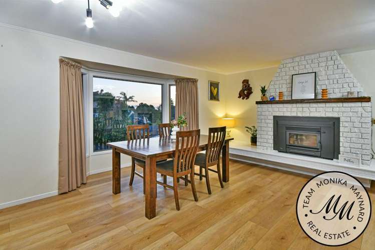 8 Deodar Place Totara Heights_17