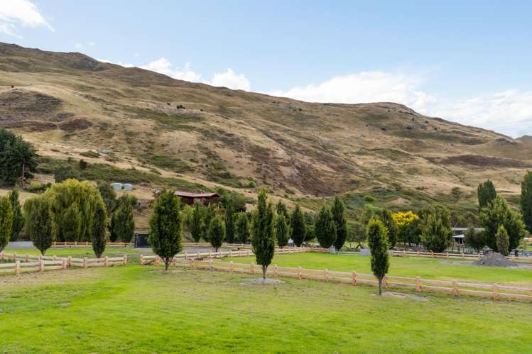 Lot Lot 2/53 Oak Lane Wanaka_14