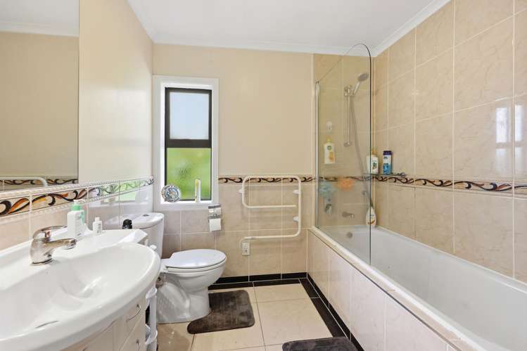 118 Huntington Drive Huntington Park_13