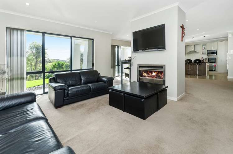 113 Broomfields Road Whitford_6