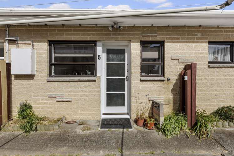 5/21 Dee Street Island Bay_14