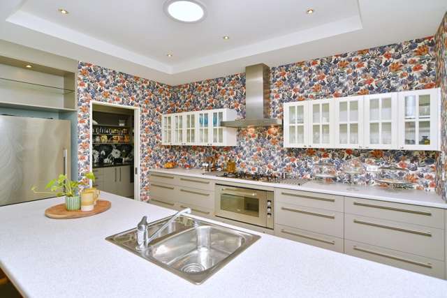 2 Henley Green Northwood_4