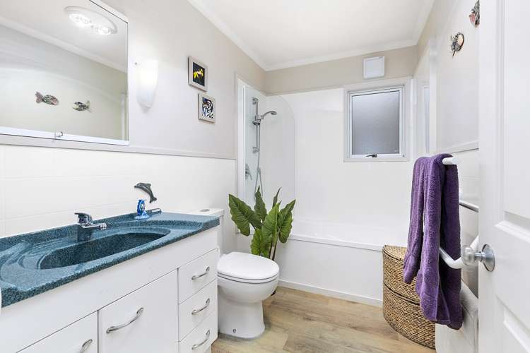 8 Bennett Grove Newlands_11